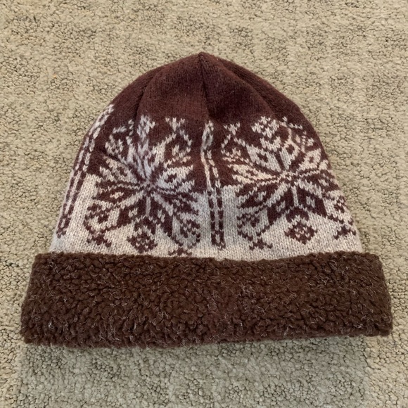 Berkshire Fashions Ladies Winter Toque (EUC) - Picture 4 of 4
